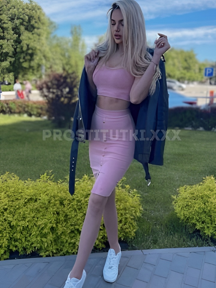 Галя привлекательная девушка из Белово цена от 2000 руб