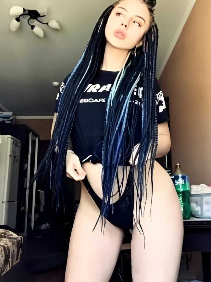 Рахиль привлекательная девушка из Белово цена от 2500 руб