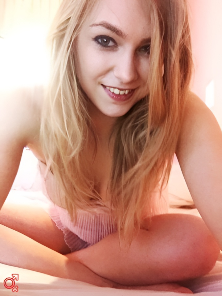 Юля привлекательная девушка из Белово цена от 5000 руб