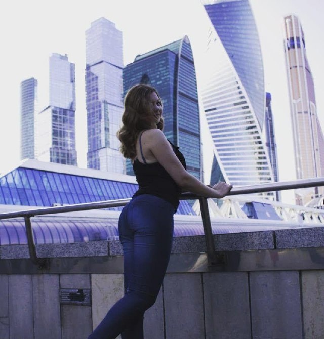 Алина привлекательная девушка из Белово цена от 3500 руб