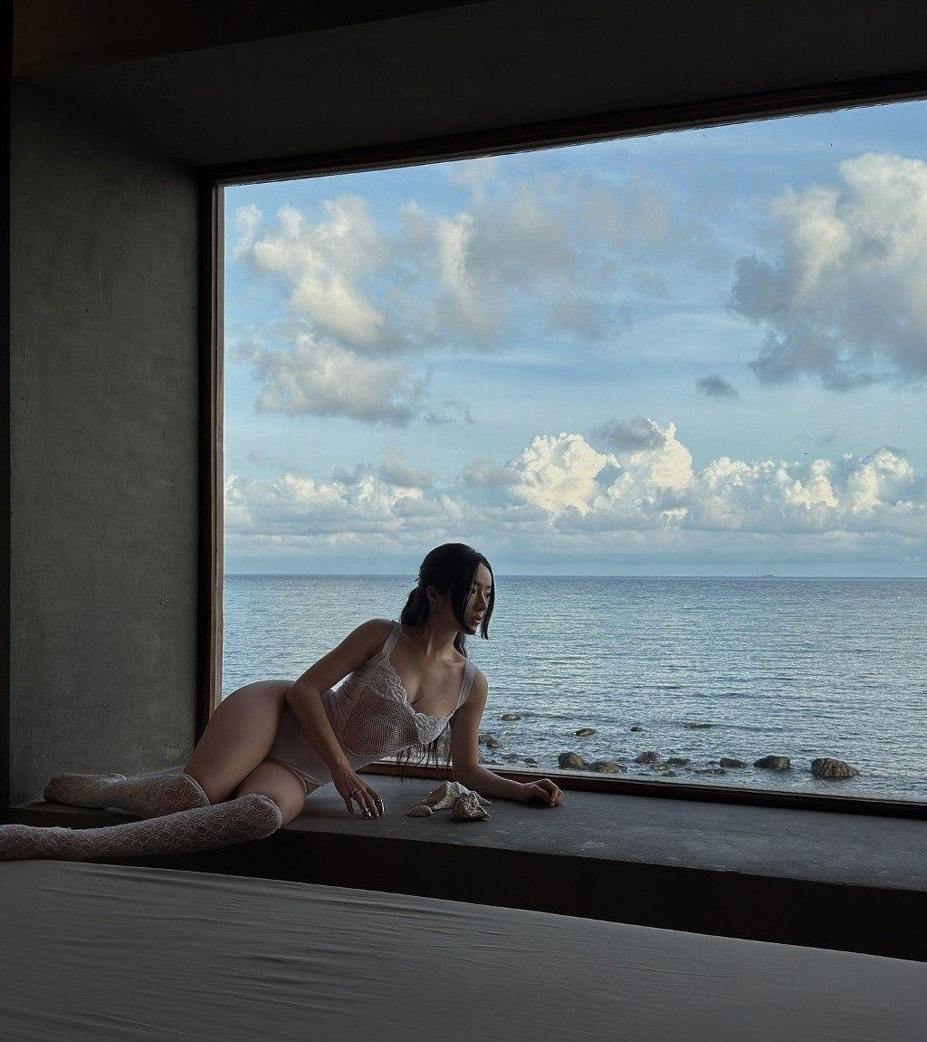 Светлана привлекательная девушка из Белово цена от 6000 руб