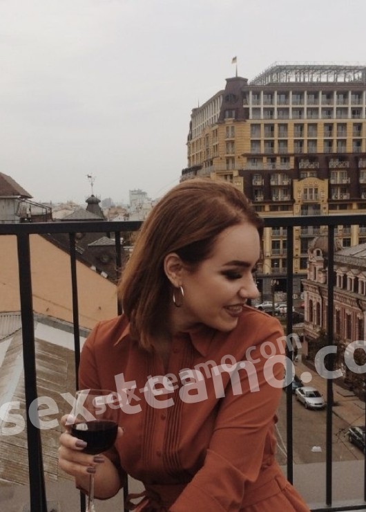 Ася привлекательная девушка из Белово цена от 3000 руб